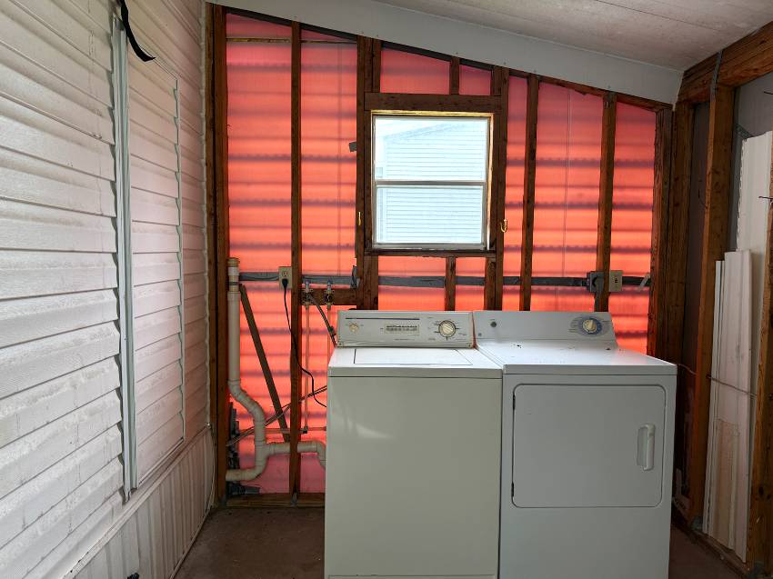 215 Rotterdam Ave a Ellenton, FL Mobile or Manufactured Home for Sale